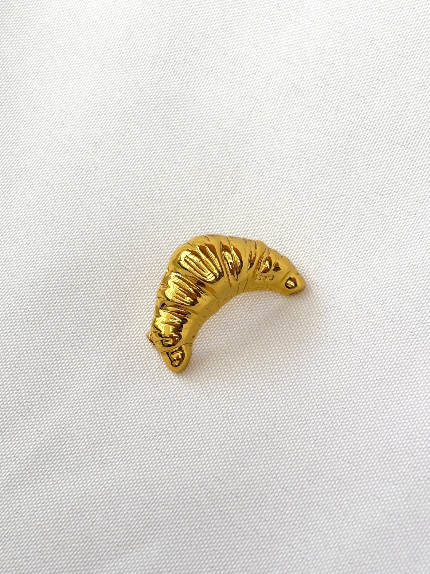 Croissant Brosche Gold - Clasthetic