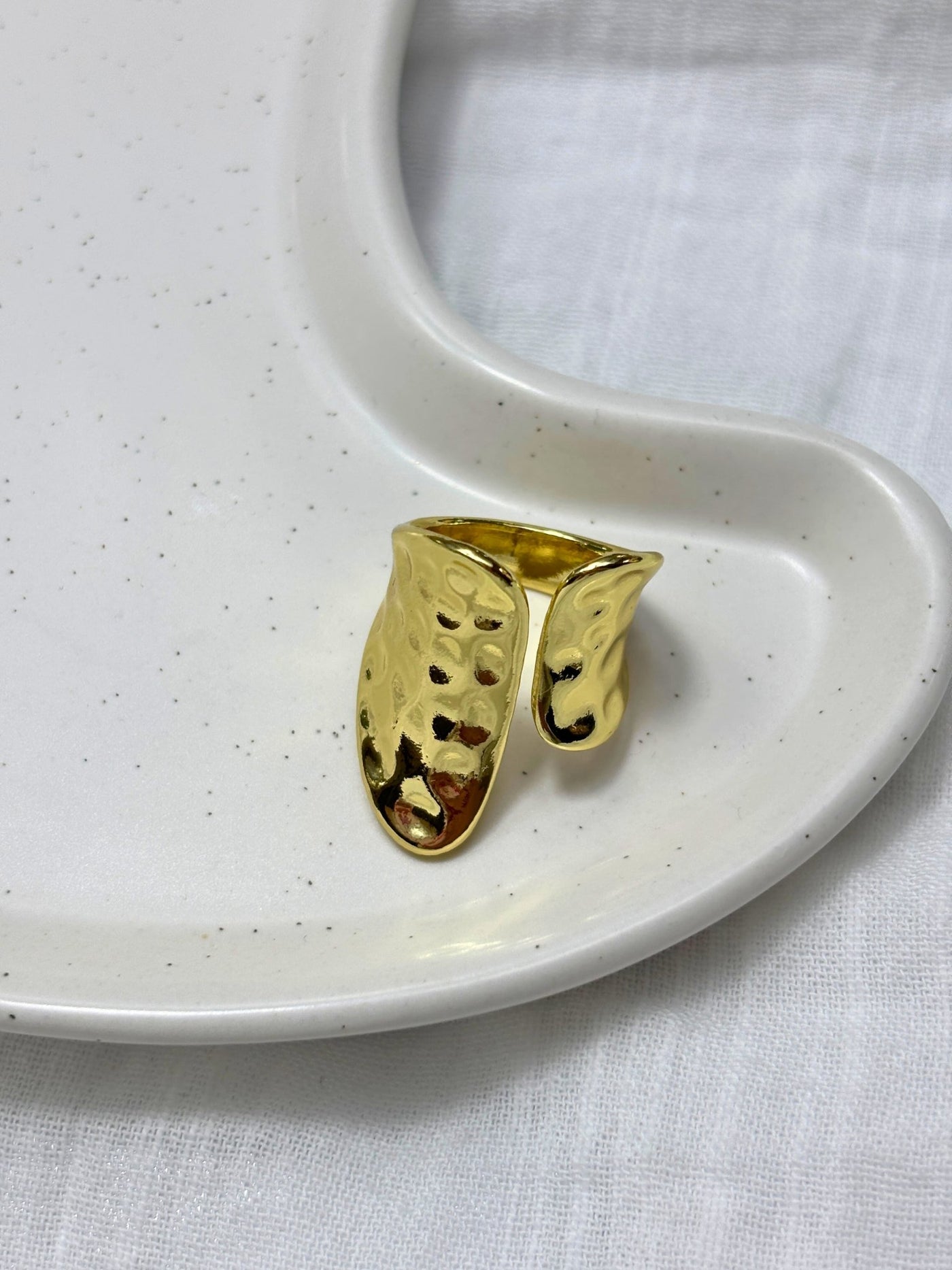CLEO RING VERSTELLBAR GOLD WASSERFEST - Clasthetic